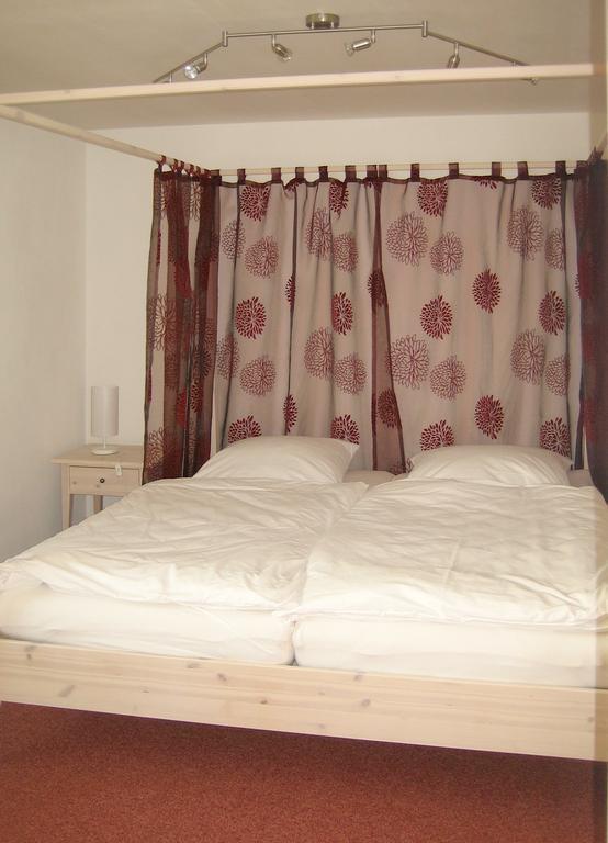 Gaestehaus Am Sonnenfeld Sommeri ห้อง รูปภาพ
