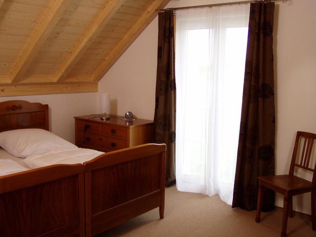 Gaestehaus Am Sonnenfeld Sommeri ห้อง รูปภาพ