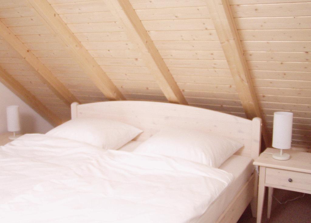 Gaestehaus Am Sonnenfeld Sommeri ห้อง รูปภาพ
